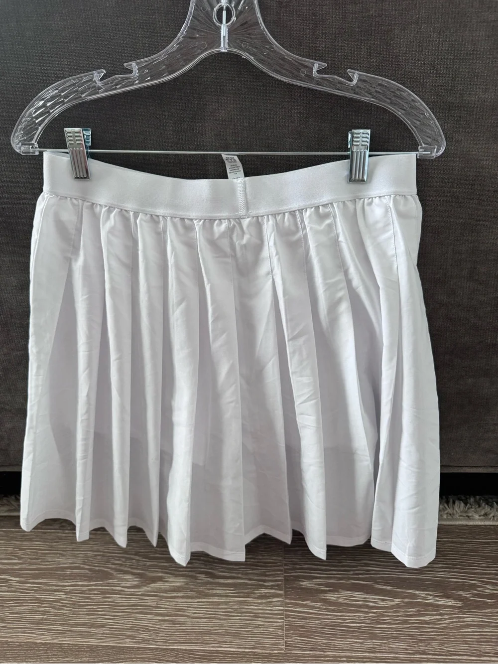 Women’s ALOWhite Pleated Skirt - Classic Flared Style